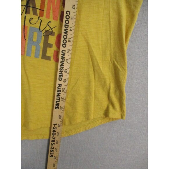 Old Navy Flannels Pumpkins Bonfires Autumn Graphic Tee Shirt Womens XL Yellow - Picture 5 of 8